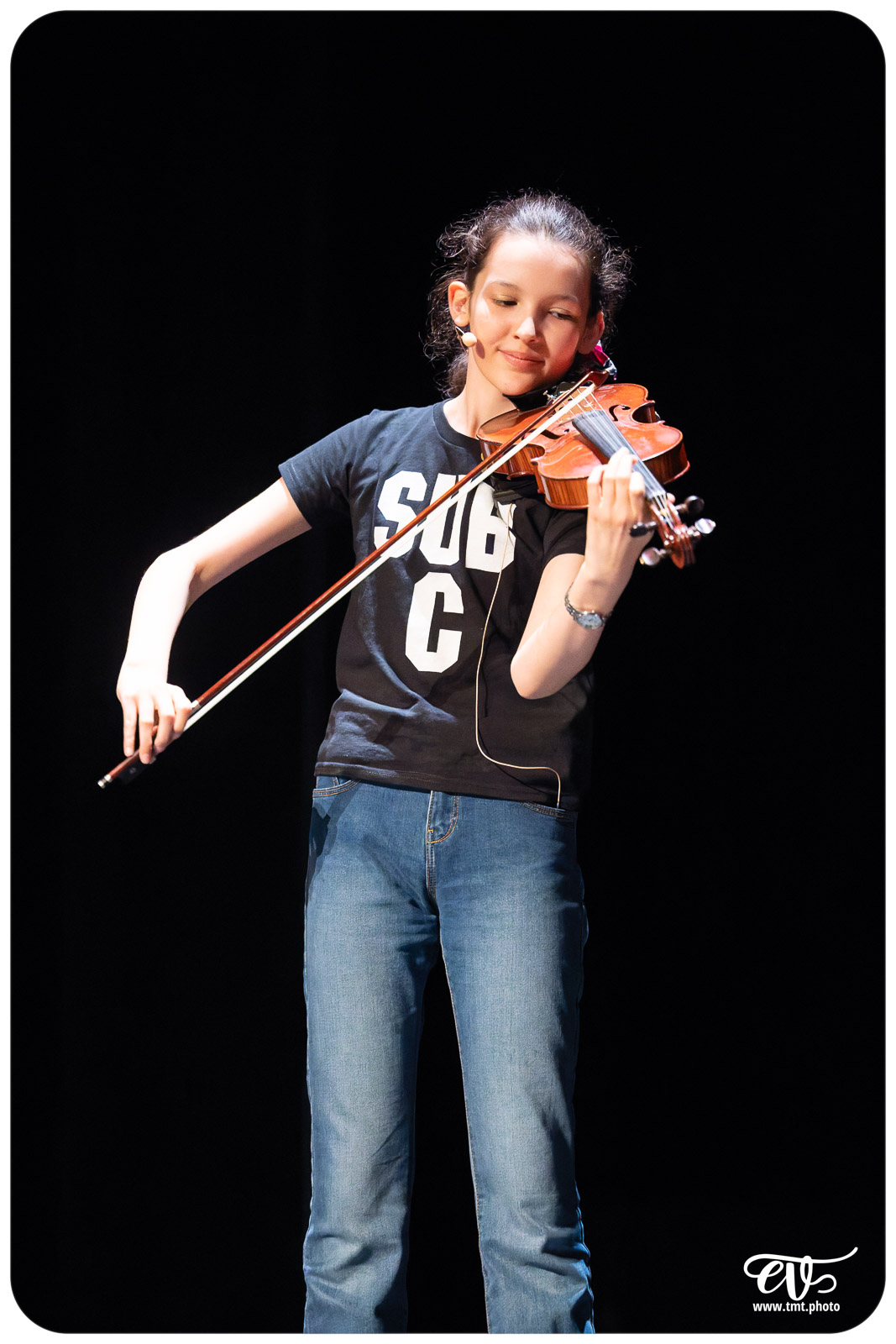 L'HUMOUR DENOTE (ELEVES EMMDH & CEDRIC GOUBERT)